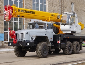 Автокран Ивановец КС-35714-10 в аренду (УРАЛ-5557)